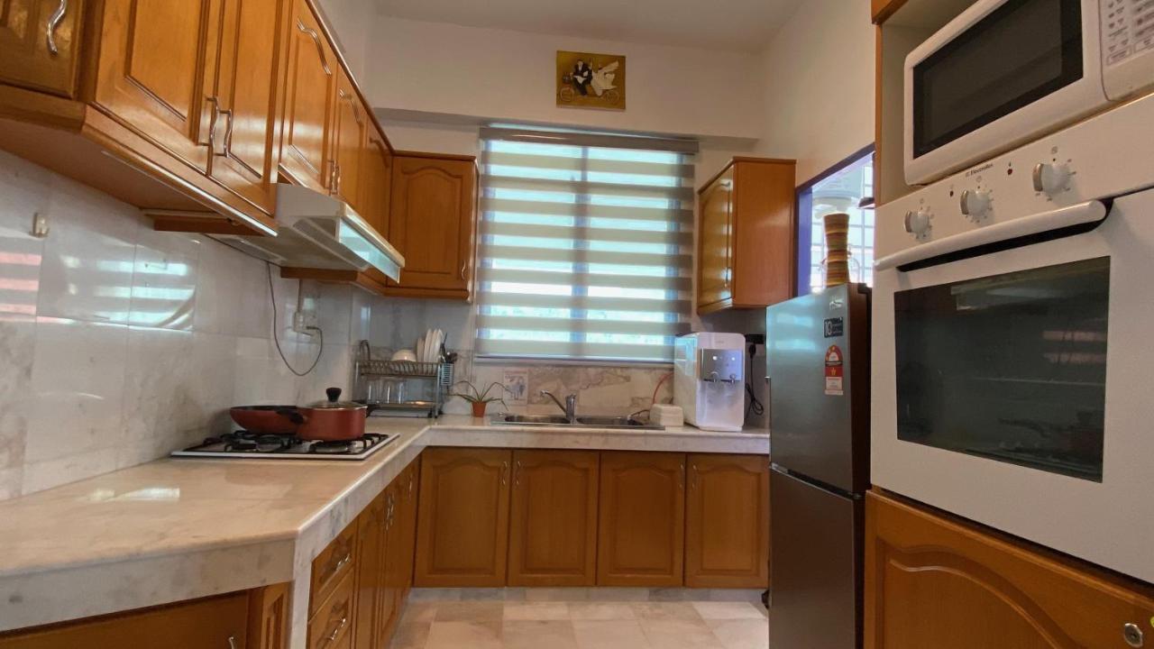 Sugar Marina Seaview Families Suite Apartment كواه المظهر الخارجي الصورة